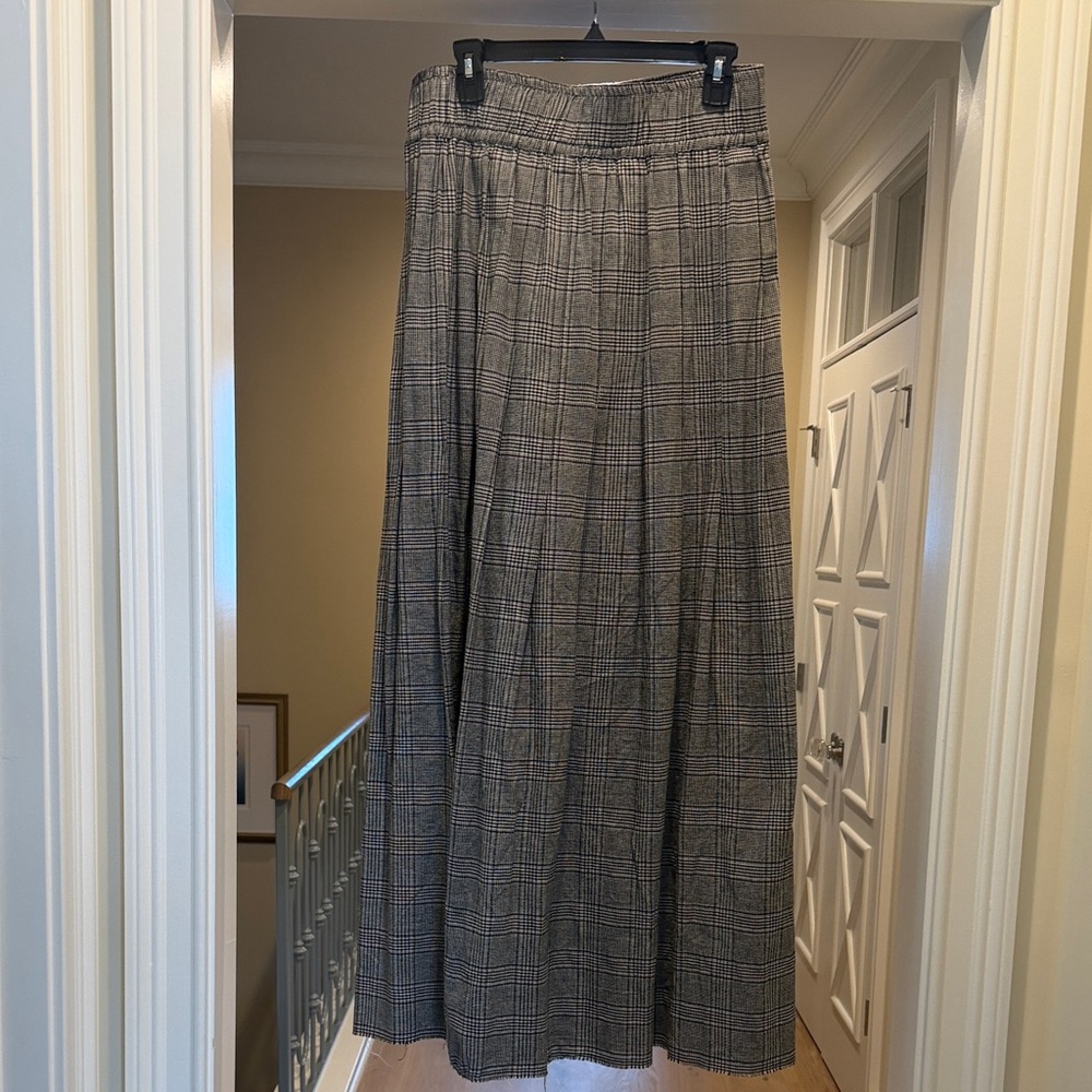 Amano Maxi Skirt - dark navy plaid (bw)
